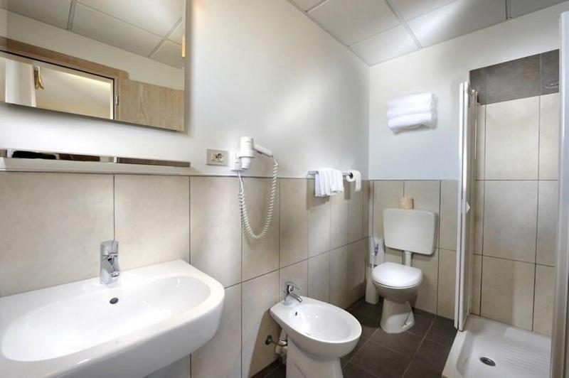 Hotel Piccari Nuova Gestione Rimini Extérieur photo