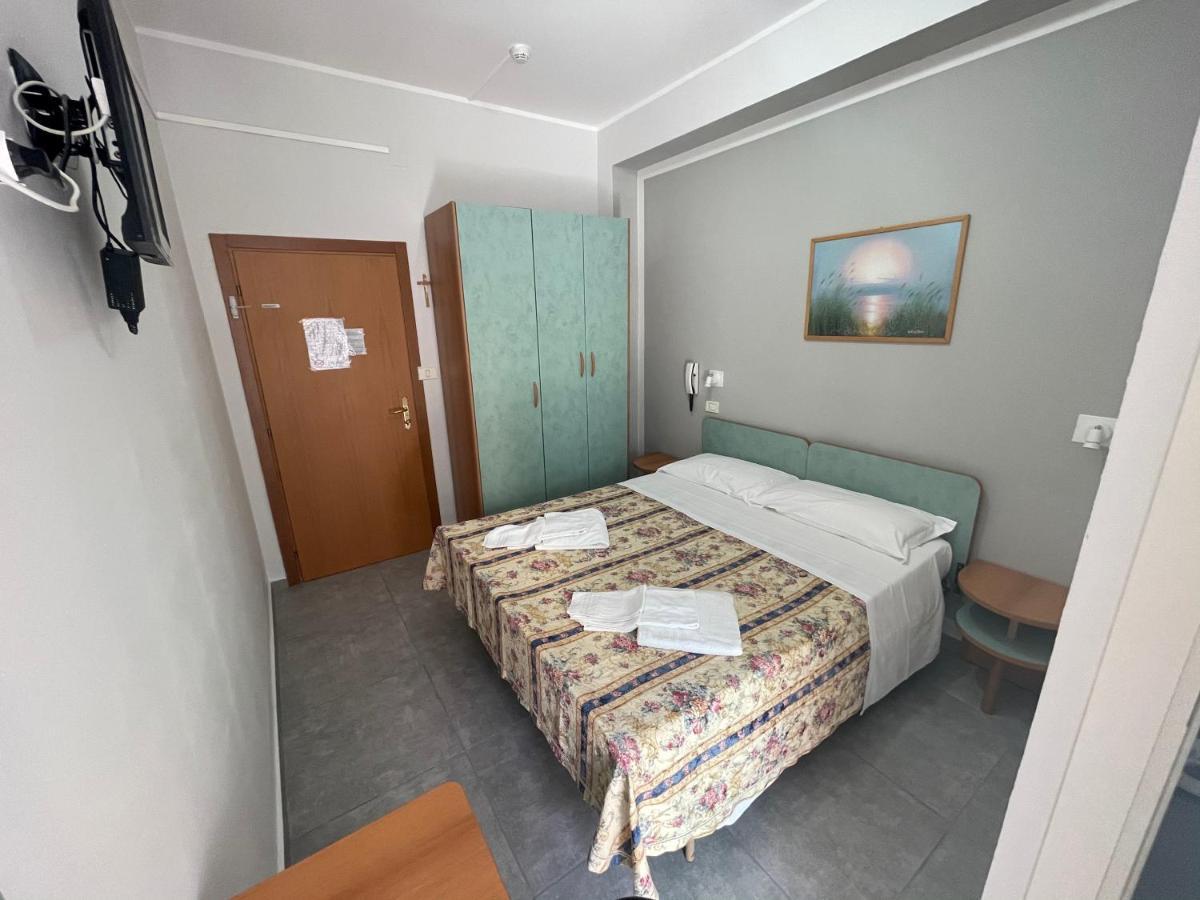Hotel Piccari Nuova Gestione Rimini Extérieur photo
