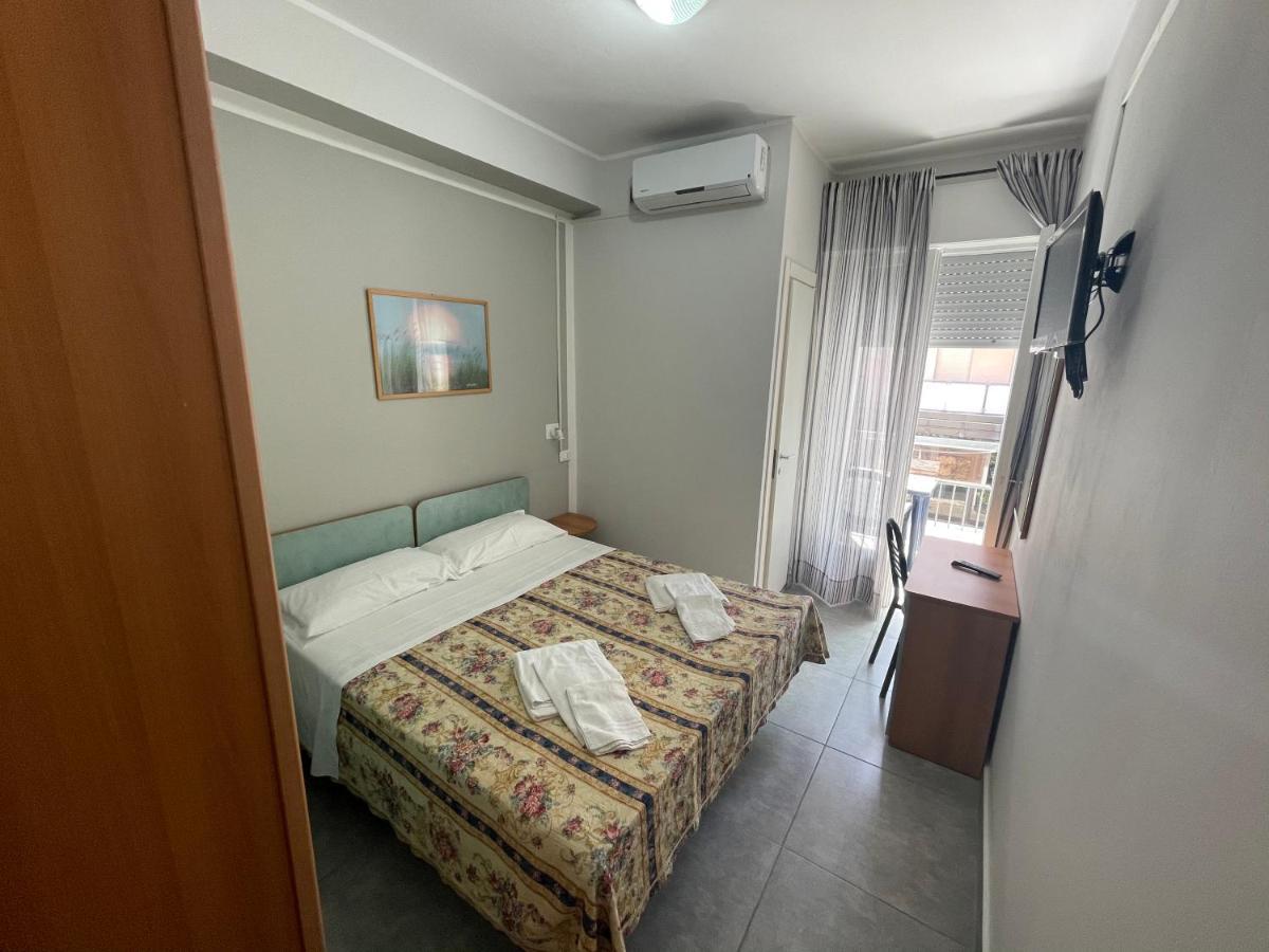 Hotel Piccari Nuova Gestione Rimini Extérieur photo