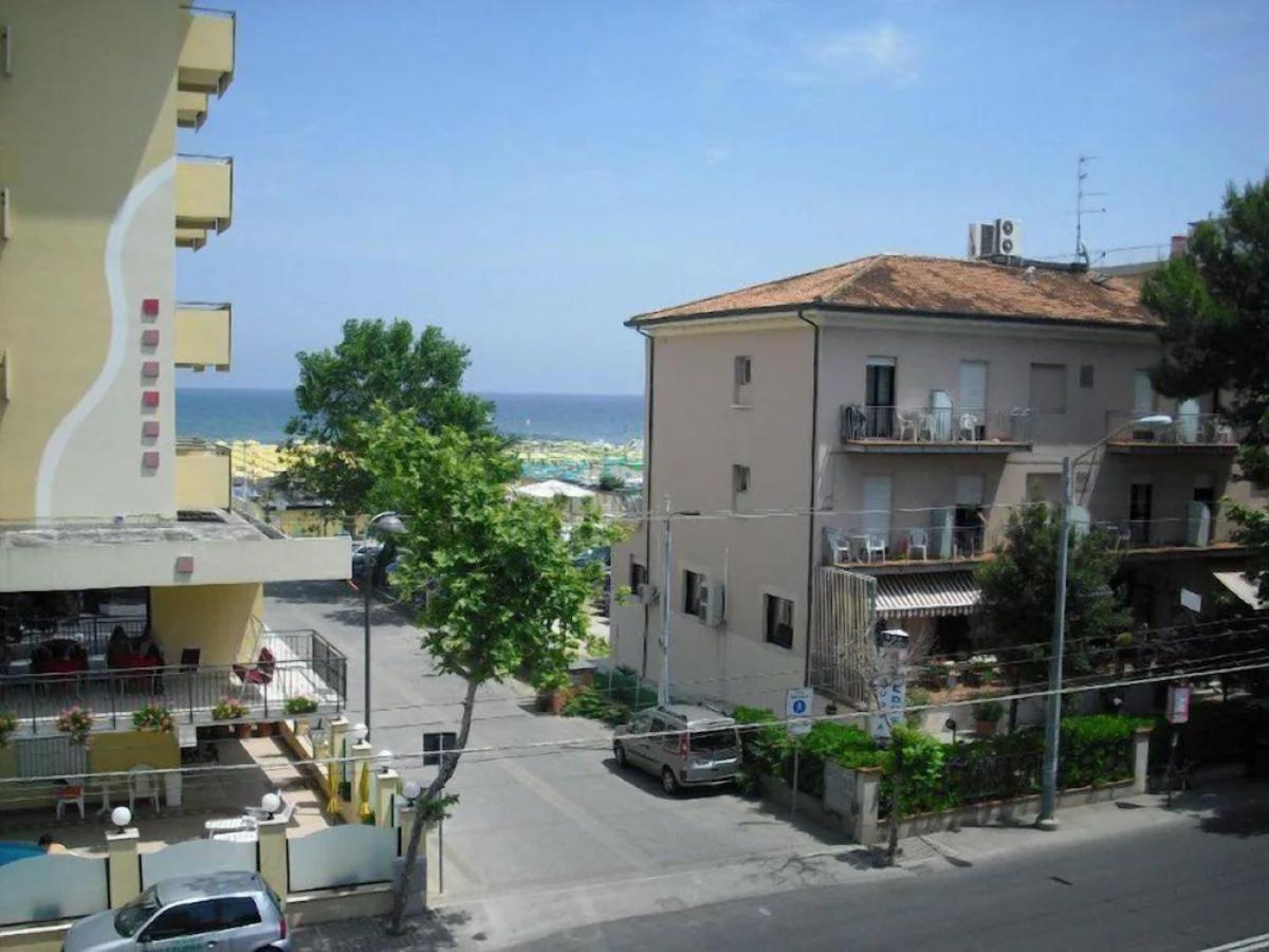 Hotel Piccari Nuova Gestione Rimini Extérieur photo