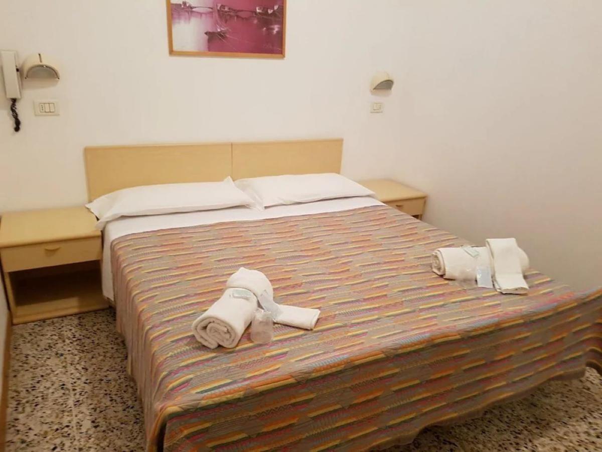 Hotel Piccari Nuova Gestione Rimini Extérieur photo