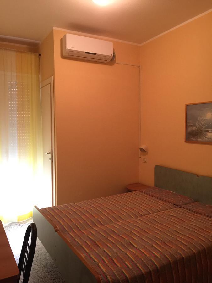 Hotel Piccari Nuova Gestione Rimini Extérieur photo